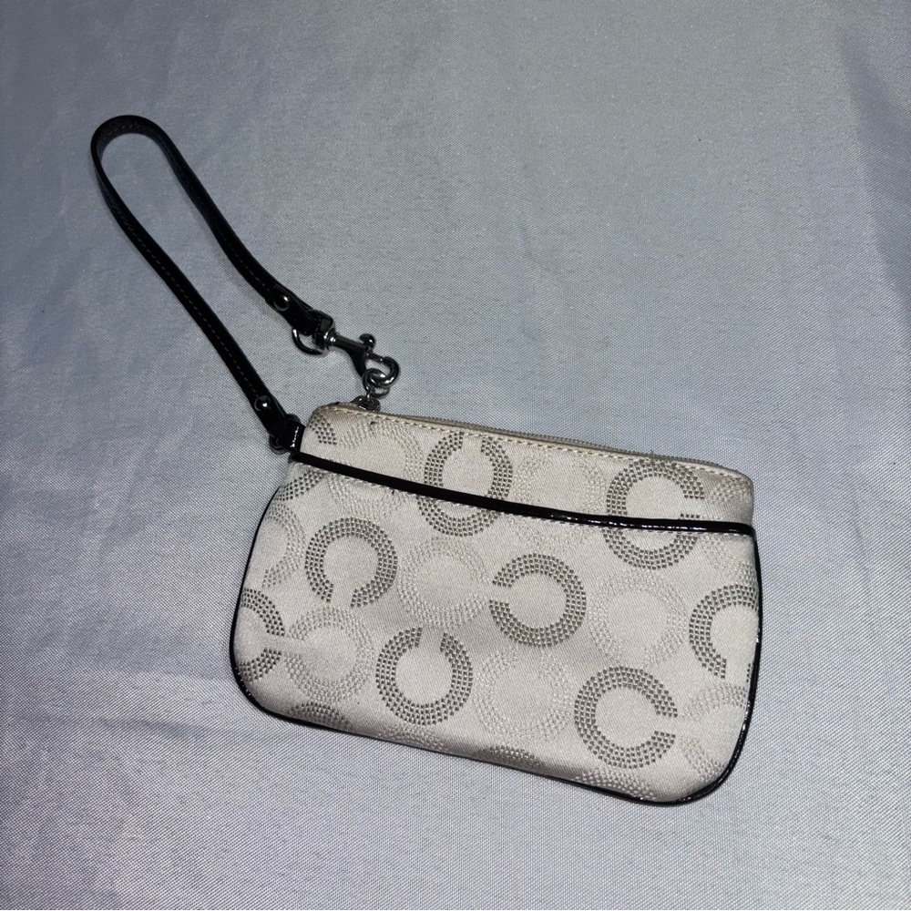 Coach Madison Dot Op Art C Jacquard Grey Silver  Wristlet